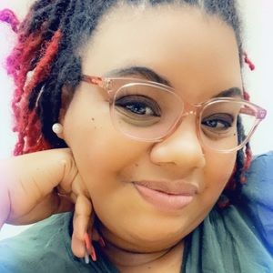 Meet your Posher, Nisha